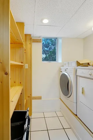 $499,990 | 987 County Rd C2 West, Roseville, MN 55113