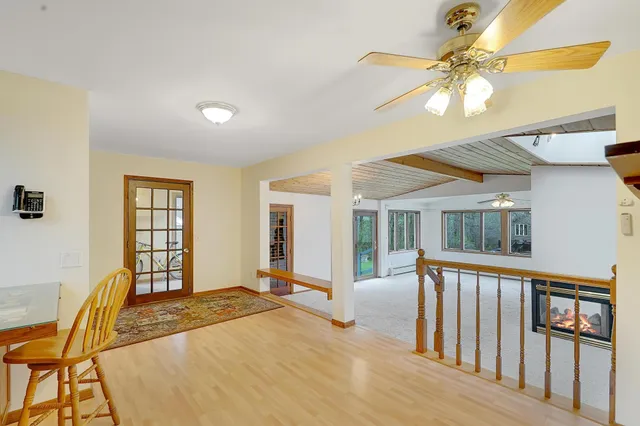 $499,990 | 987 County Rd C2 West, Roseville, MN 55113