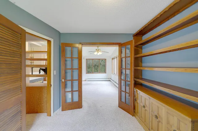 $499,990 | 987 County Rd C2 West, Roseville, MN 55113