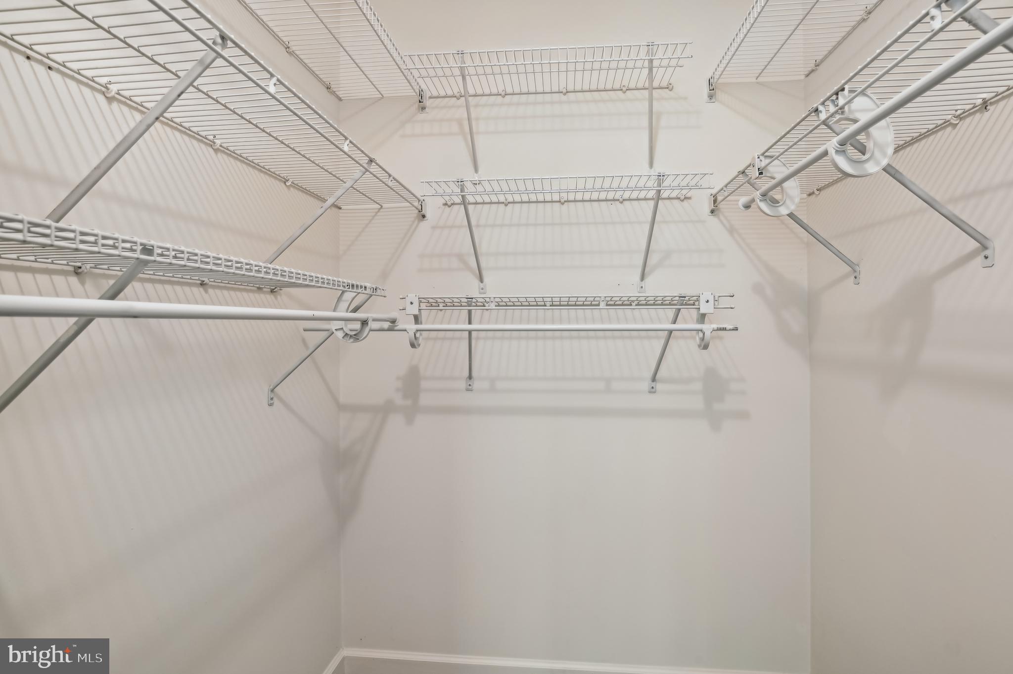 1386 Escapade Court Riva, MD 21140 - Photo 25 of 36 Walk in closet