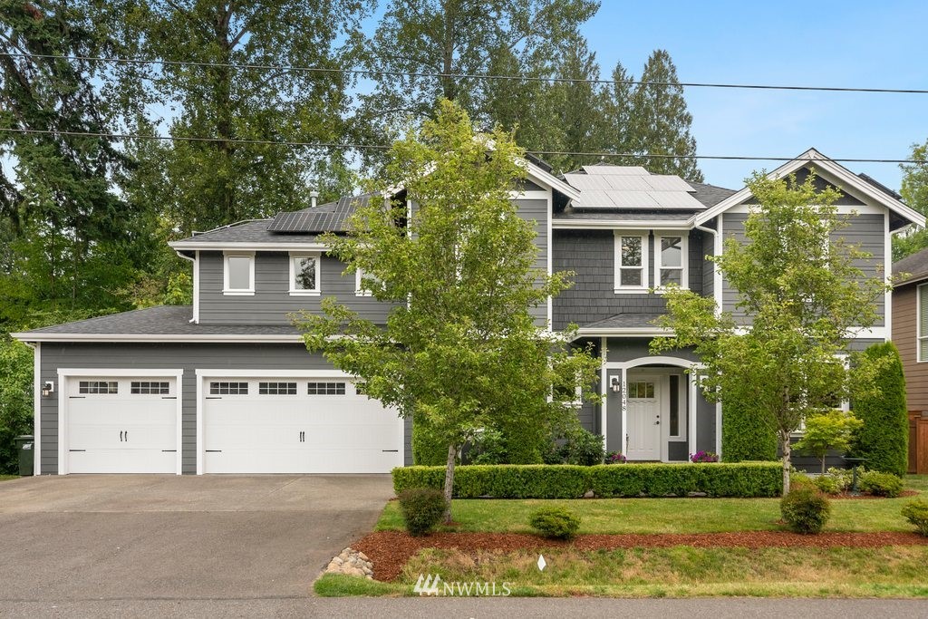 12048 155th Avenue Southeast Renton, WA 98059 - Photo 1 of 25 Gallery Image 1