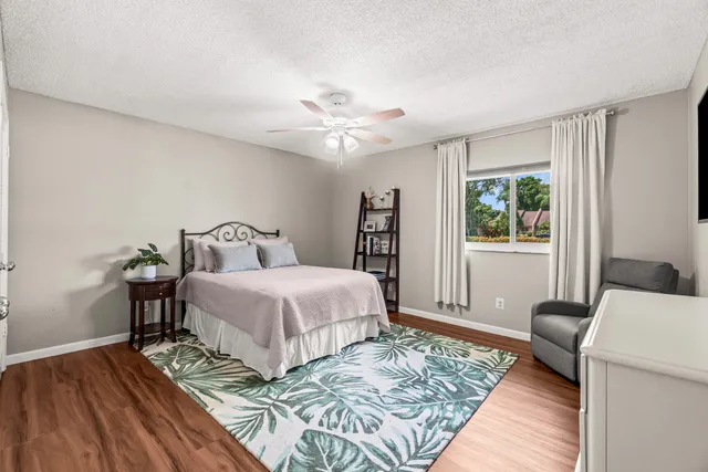 $375,000 | 4674 Fountains Drive South, Lake Worth, FL 33467