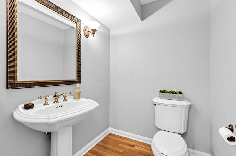 6868 South Section Line Road Delaware, OH 43015 - Photo 37 of 72 1/2 Bath Entry Floor