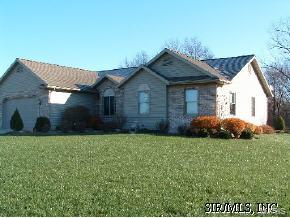 13980 Diamond Springs Road Sandoval, IL 62882 - Photo 1 of 1