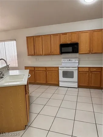 $2,450 | 1601 Tranquil Meadows Lane, Las Vegas, NV 89128