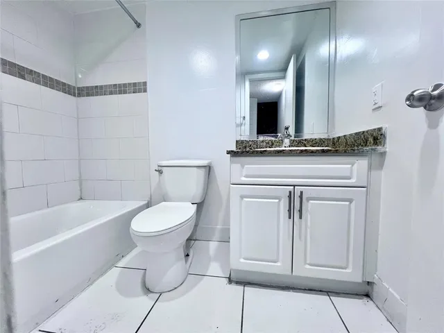 $1,938 | 2580 Northwest 56th Avenue, Unit 550309, Lauderhill, FL 33313