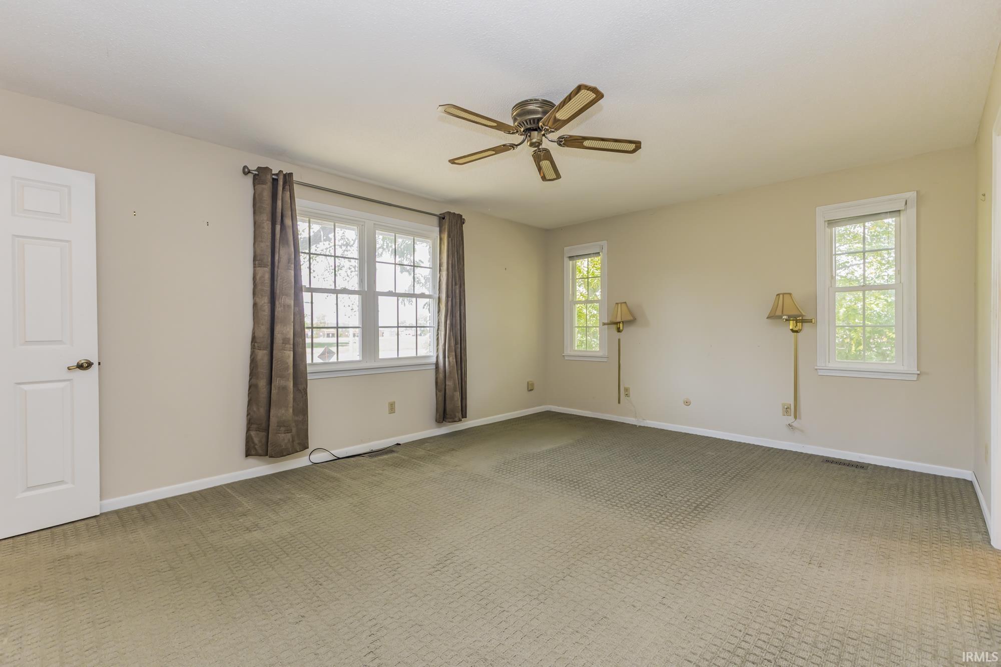 6504 South 560 E Road Selma, IN 47383 - Photo 12 of 36