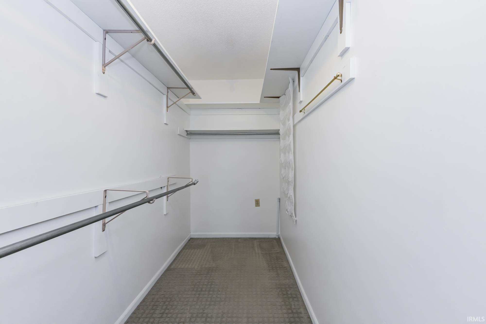 6504 South 560 E Road Selma, IN 47383 - Photo 14 of 36