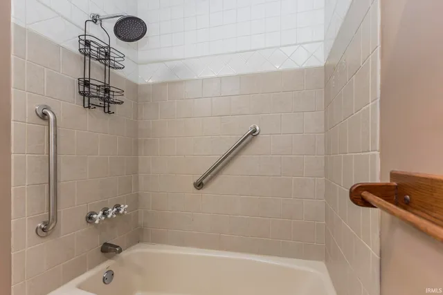 $369,000 | 6504 South 560 E Road, Selma, IN 47383