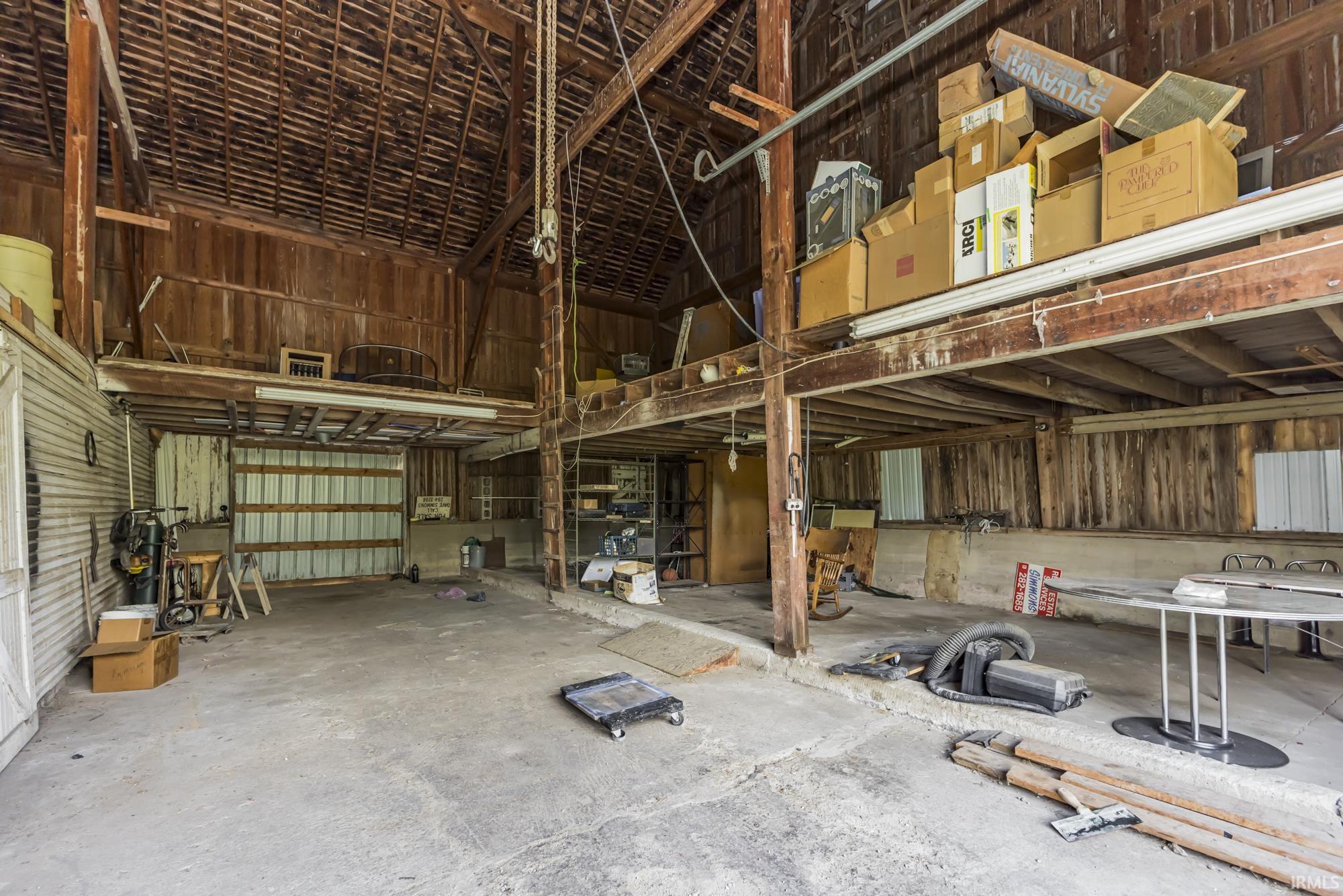 6504 South 560 E Road Selma, IN 47383 - Photo 32 of 36