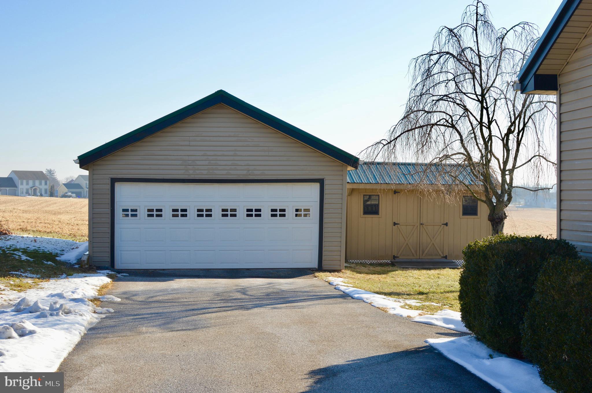 70 Beecherstown Road Biglerville, PA 17307 - Photo 4 of 36