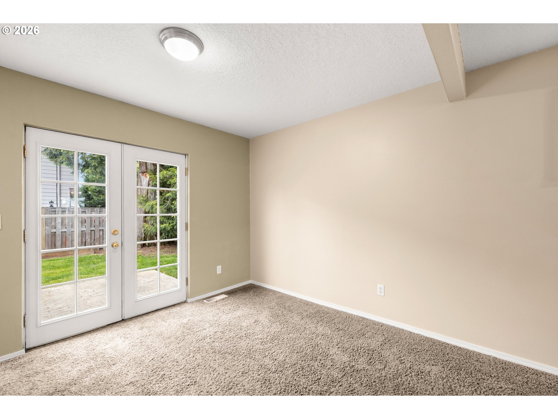 1892 Southeast Condor Avenue Gresham, OR 97080 - Photo 12 of 48
