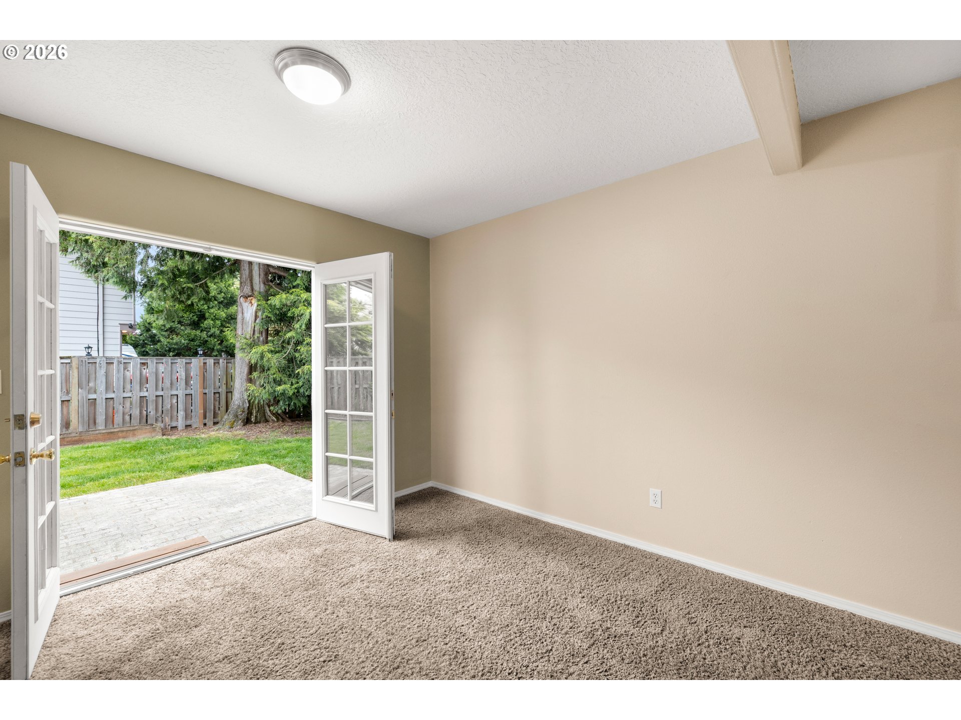 1892 Southeast Condor Avenue Gresham, OR 97080 - Photo 13 of 48