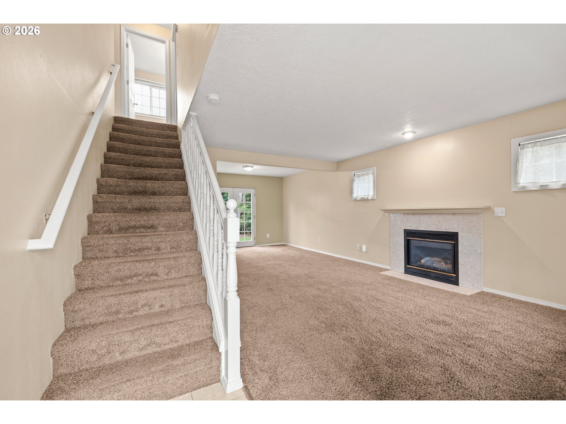1892 Southeast Condor Avenue Gresham, OR 97080 - Photo 8 of 48