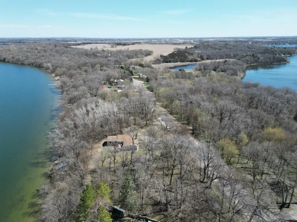 $489,900 | 7630 Long Lake Road, Willmar, MN 56201