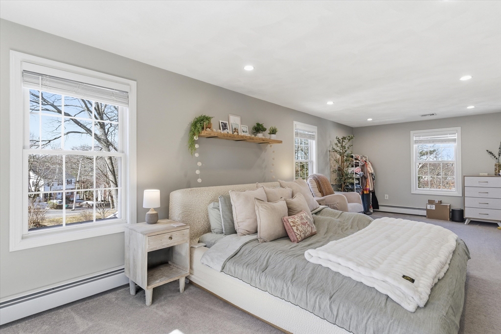 9 Hermon Road Lynn, MA 01904 - Photo 10 of 33