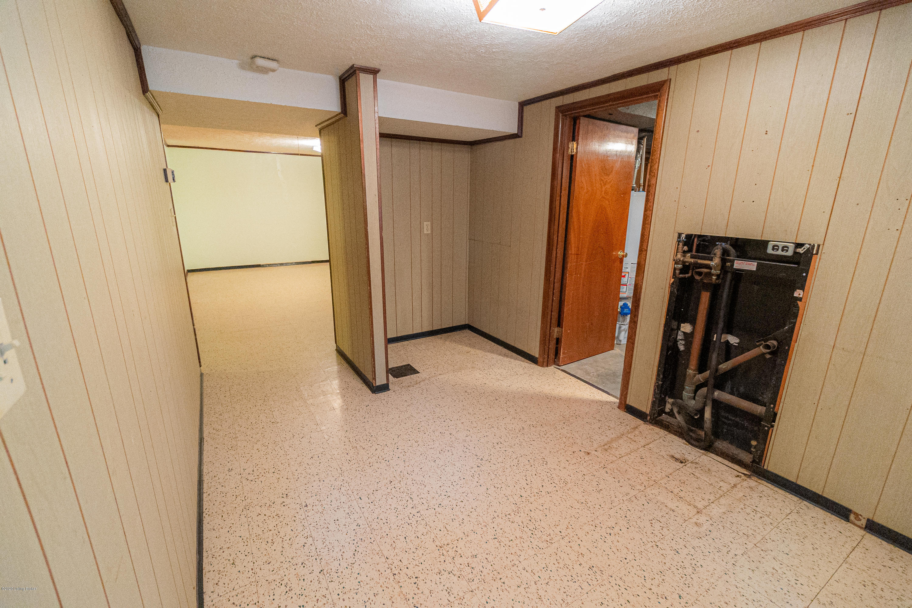 6809 Fernhaven Road Louisville, KY 40228 - Photo 30 of 35 Basement