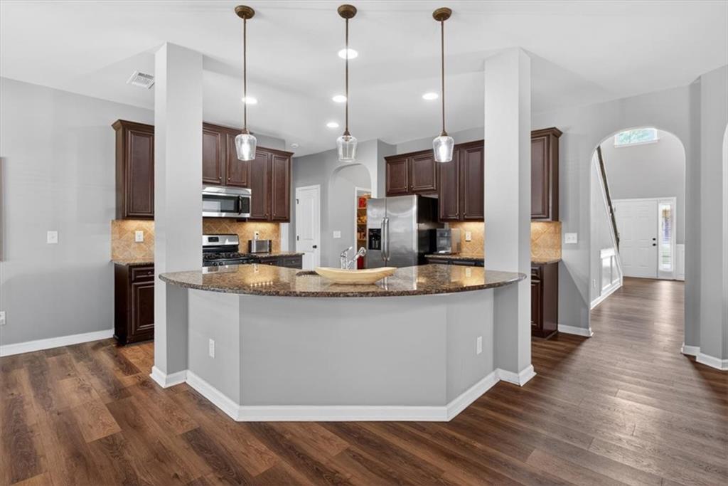 601 Ocean Avenue Canton, GA 30114 - Photo 15 of 48