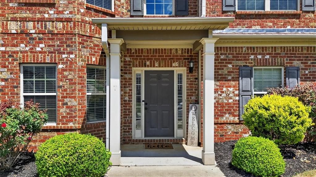 601 Ocean Avenue Canton, GA 30114 - Photo 3 of 48