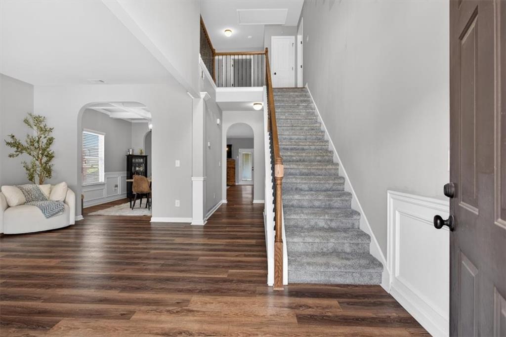 601 Ocean Avenue Canton, GA 30114 - Photo 4 of 48