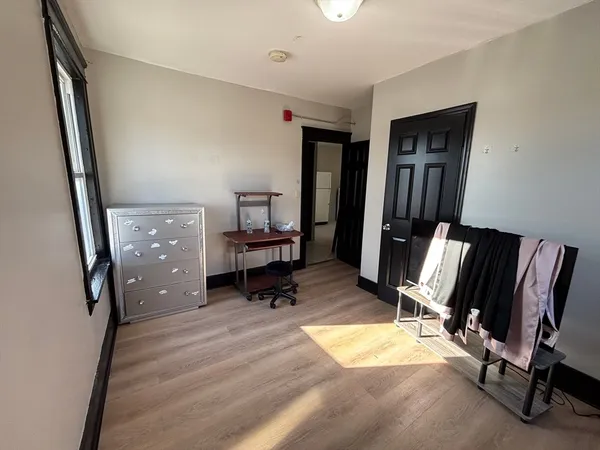 $1,995 | 26 Catharine Street, Unit 4, Worcester, MA 01605