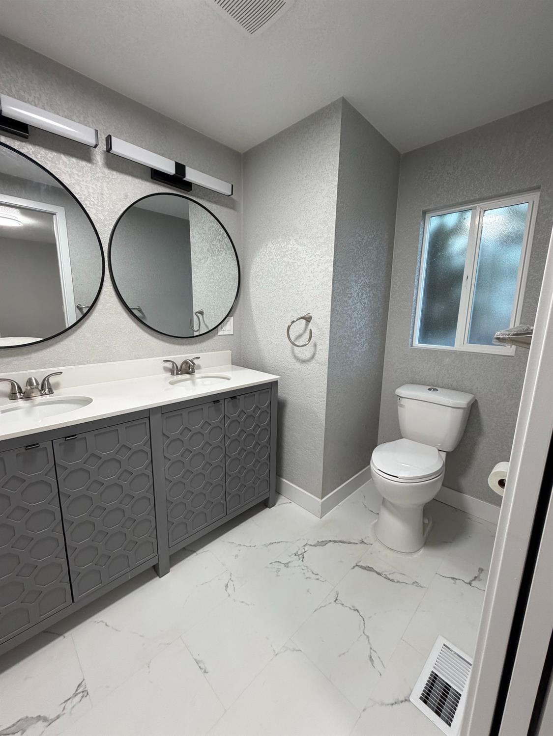 10035 Mills Station Road, Unit 65 Rancho Cordova, CA 95827 - Photo 6 of 15 Gallery Image 6
