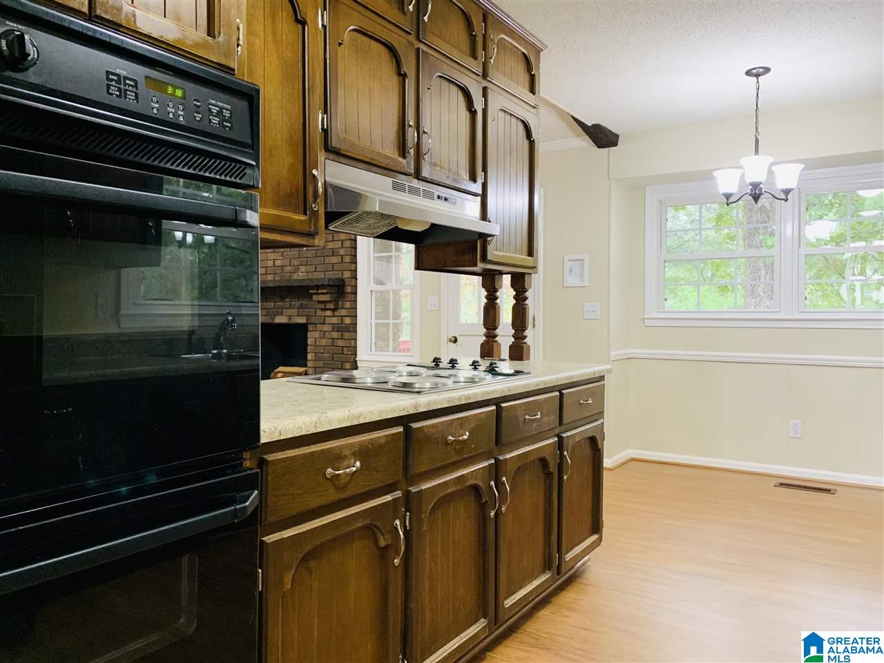 2515 Ridgebrook Road Fultondale, AL 35068 - Photo 7 of 34