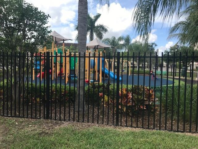27347 Southwest 143rd Court Homestead, FL 33032 - Photo 30 of 32 Photo 30