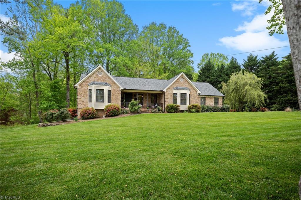 5009 Millstaff Drive Oak Ridge, NC 27310 - Photo 8 of 50