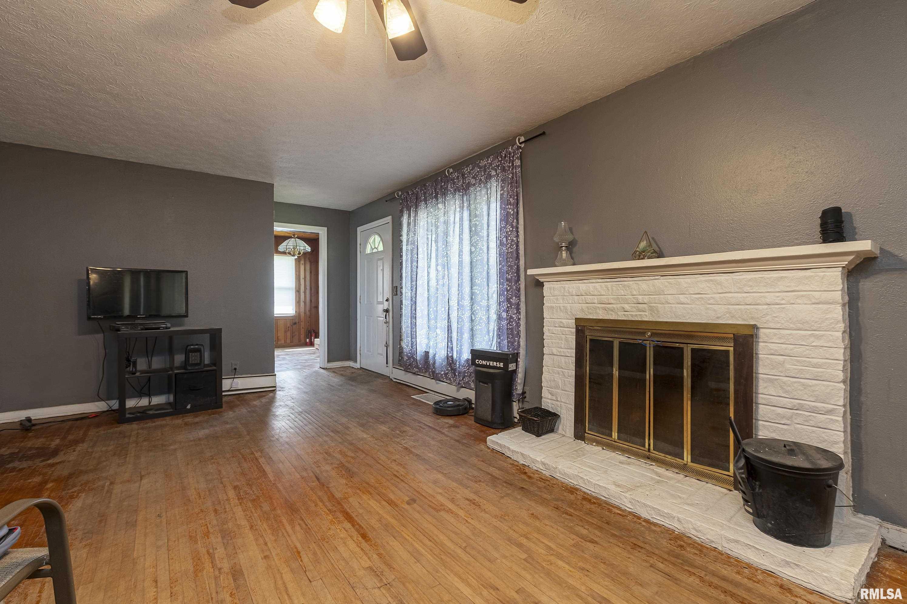 1705 West Hendrickson Street Marion, IL 62959 - Photo 3 of 29