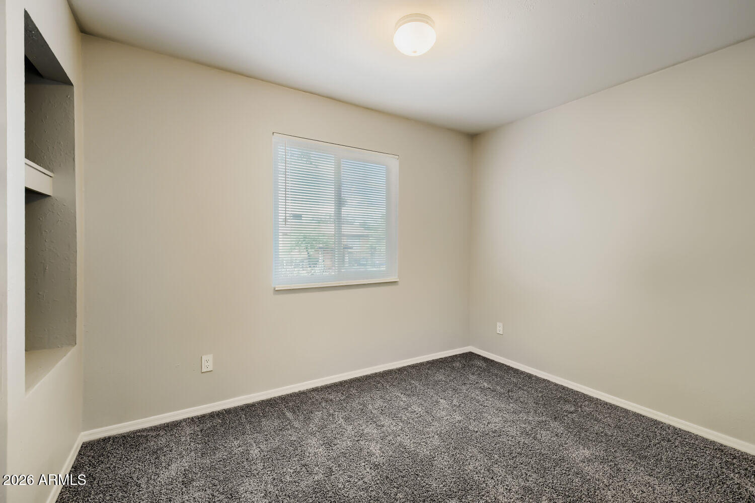 4648 East Alta Vista Road Phoenix, AZ 85042 - Photo 20 of 29 4648 E Alta Vista Rd - Web Quality - 020