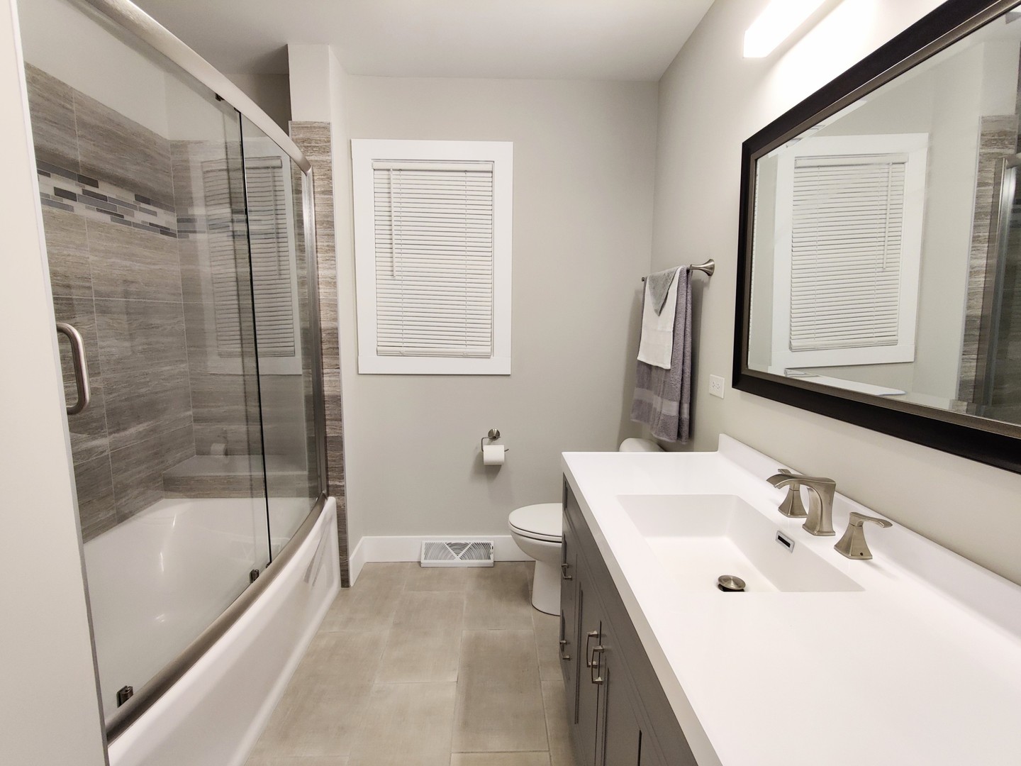 10S159 Ridge Road Naperville, IL 60565 - Photo 12 of 26 Gallery Image 12