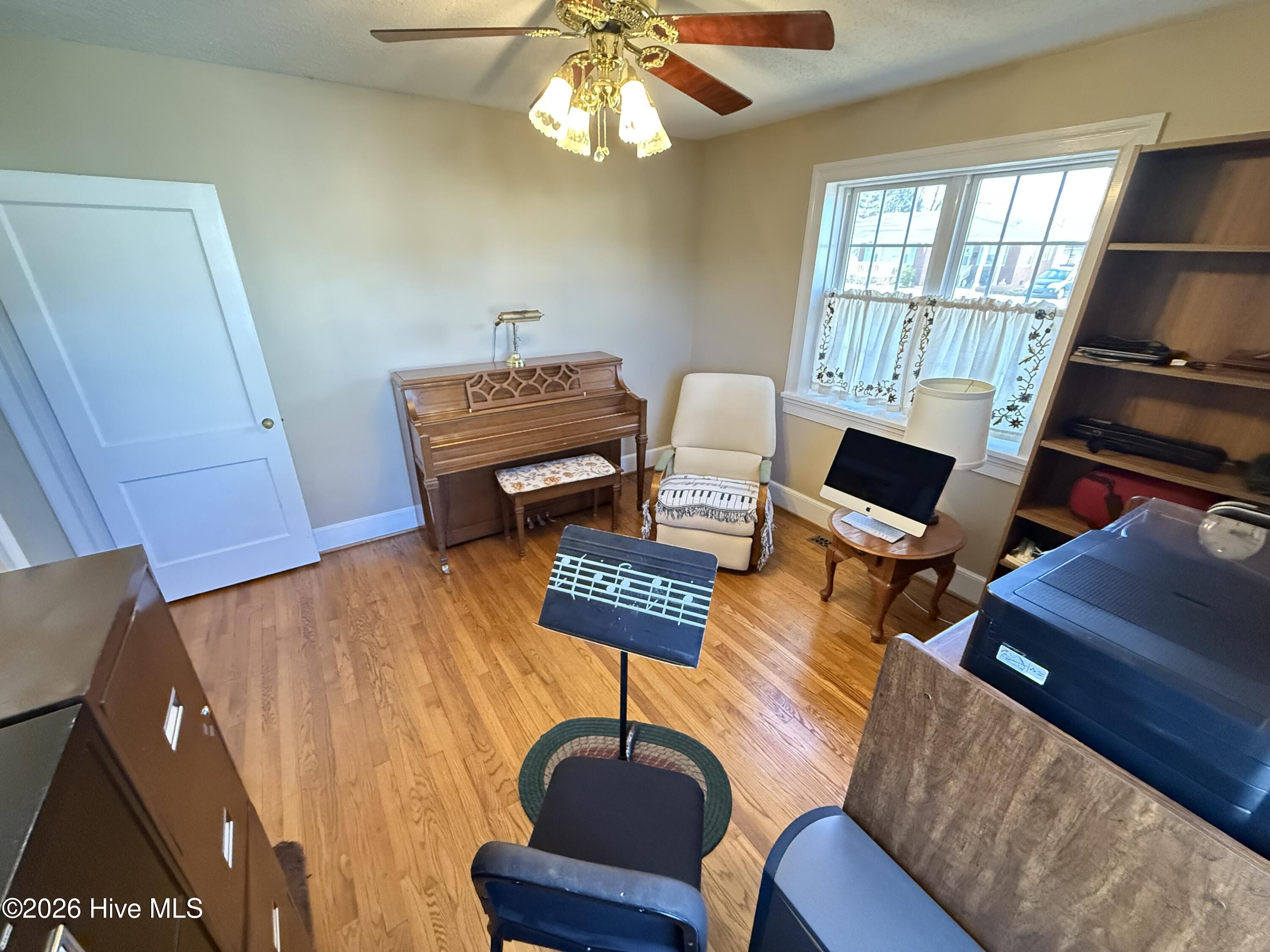 502 North Chestnut Street Mount Olive, NC 28365 - Photo 20 of 42 IMG_5704