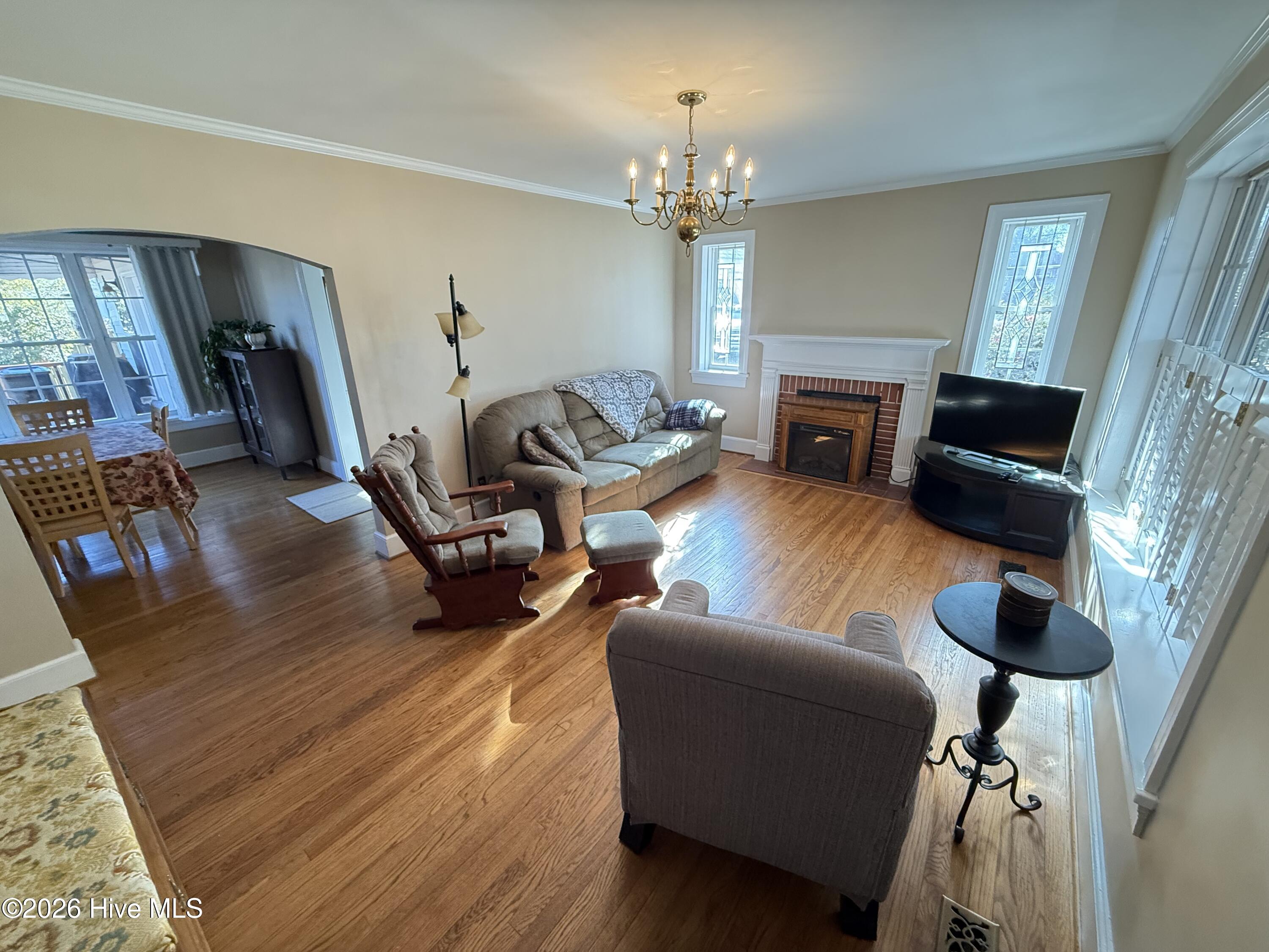 502 North Chestnut Street Mount Olive, NC 28365 - Photo 3 of 42 IMG_5711