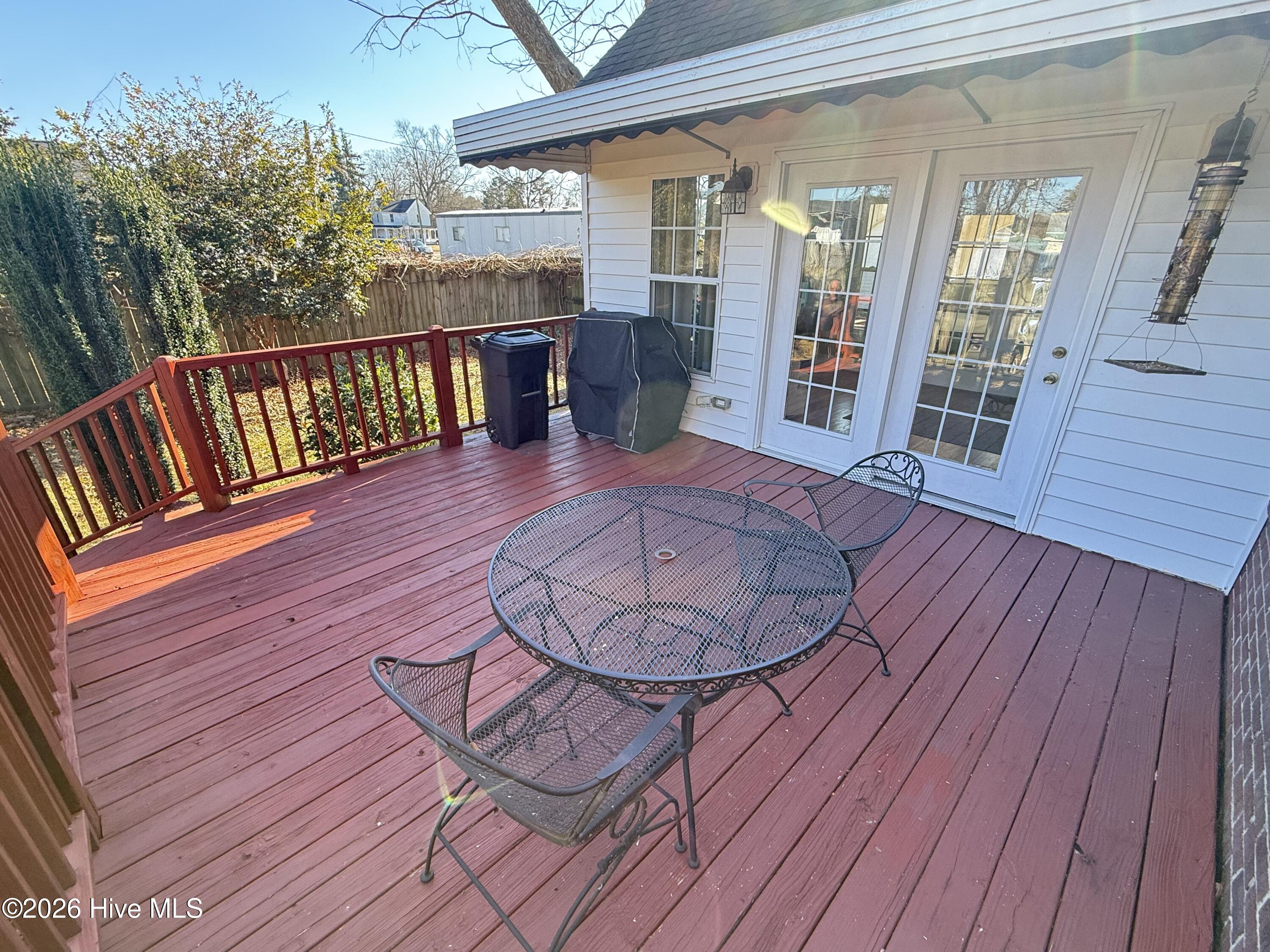 502 North Chestnut Street Mount Olive, NC 28365 - Photo 37 of 42 IMG_5733