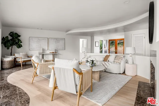 $3,600,000 | 4356 Via Glorieta, Santa Barbara, CA 93110