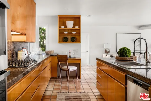 $3,600,000 | 4356 Via Glorieta, Santa Barbara, CA 93110