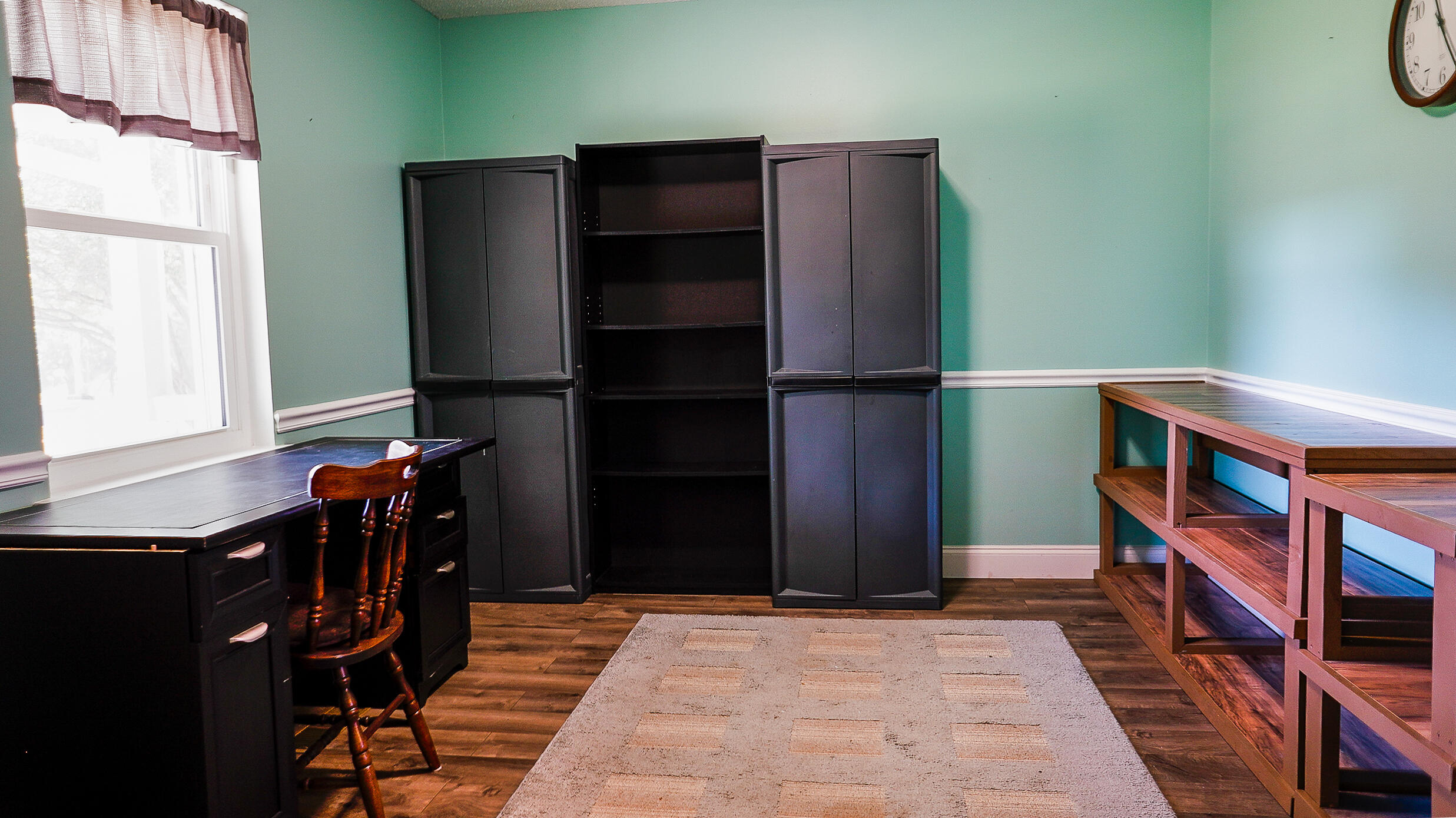 7514 Sutton Road Ooltewah, TN 37363 - Photo 11 of 41 living room