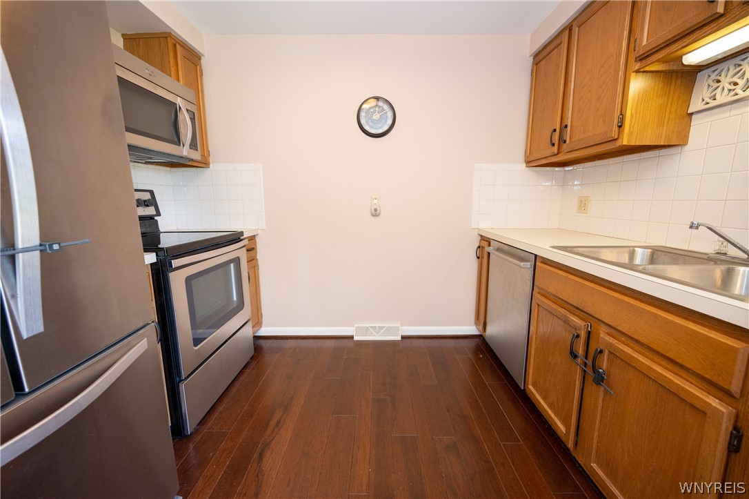 150 South Union Road, Unit 113 Amherst, NY 14221 - Photo 11 of 31