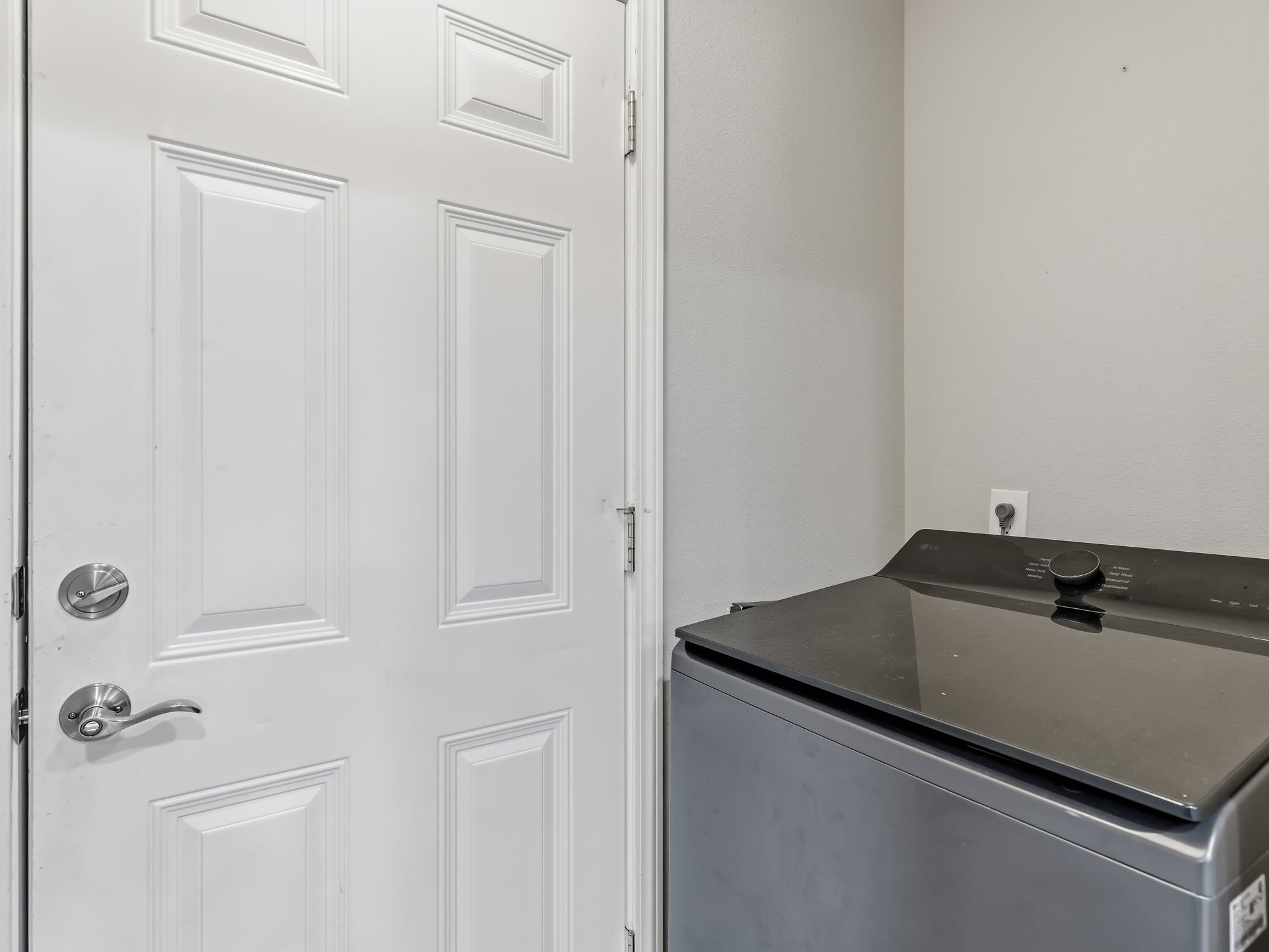 8235 Keith Road Lumberton, TX 77657 - Photo 17 of 39