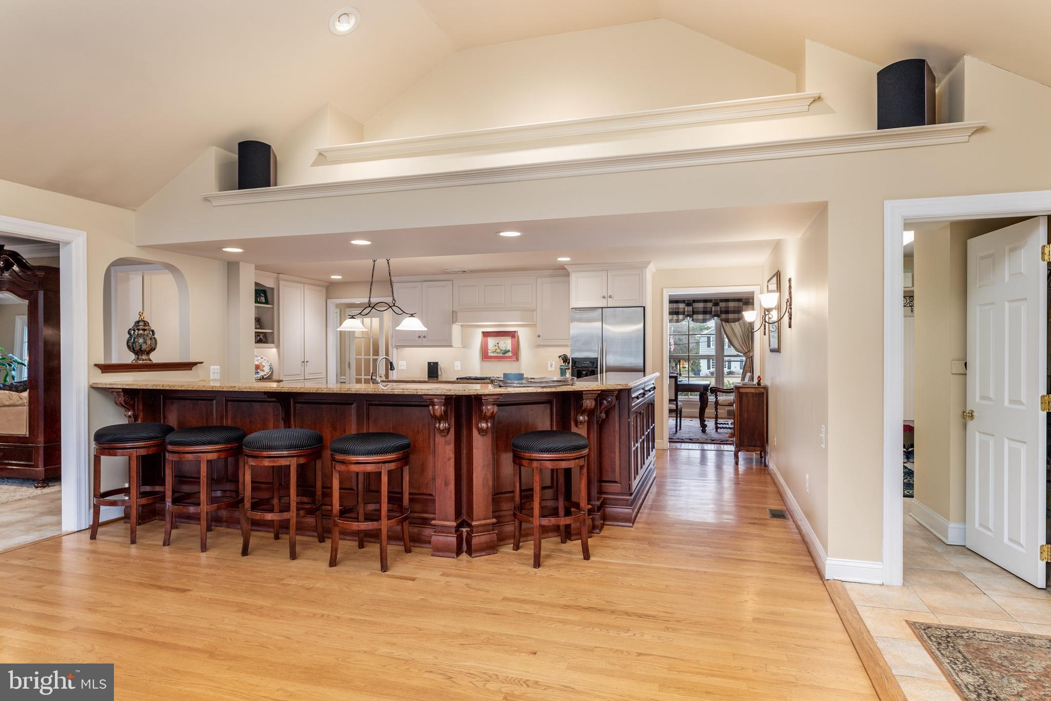 29 Williams Road Haverford, PA 19041 - Photo 4 of 20 Kitchen and breakfast bar