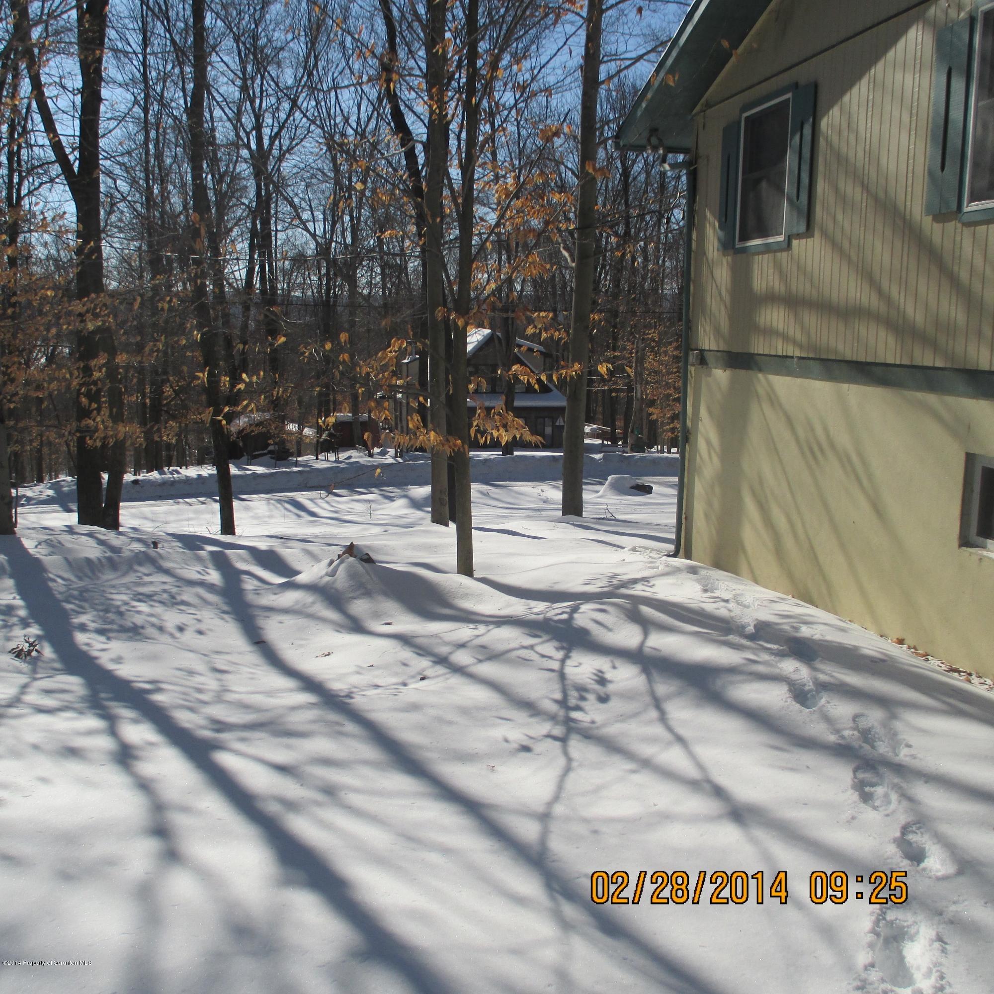 285 Mustang Road Lake Ariel, PA 18436 - Photo 21 of 22 Gallery Image 21