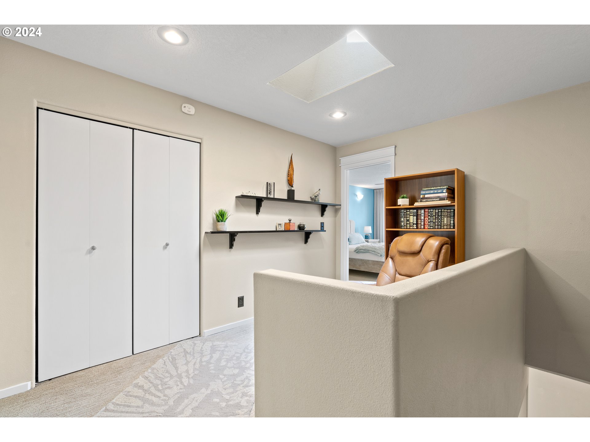 166 Northeast Bridgeton Road Portland, OR 97211 - Photo 28 of 48 Gallery Image 28