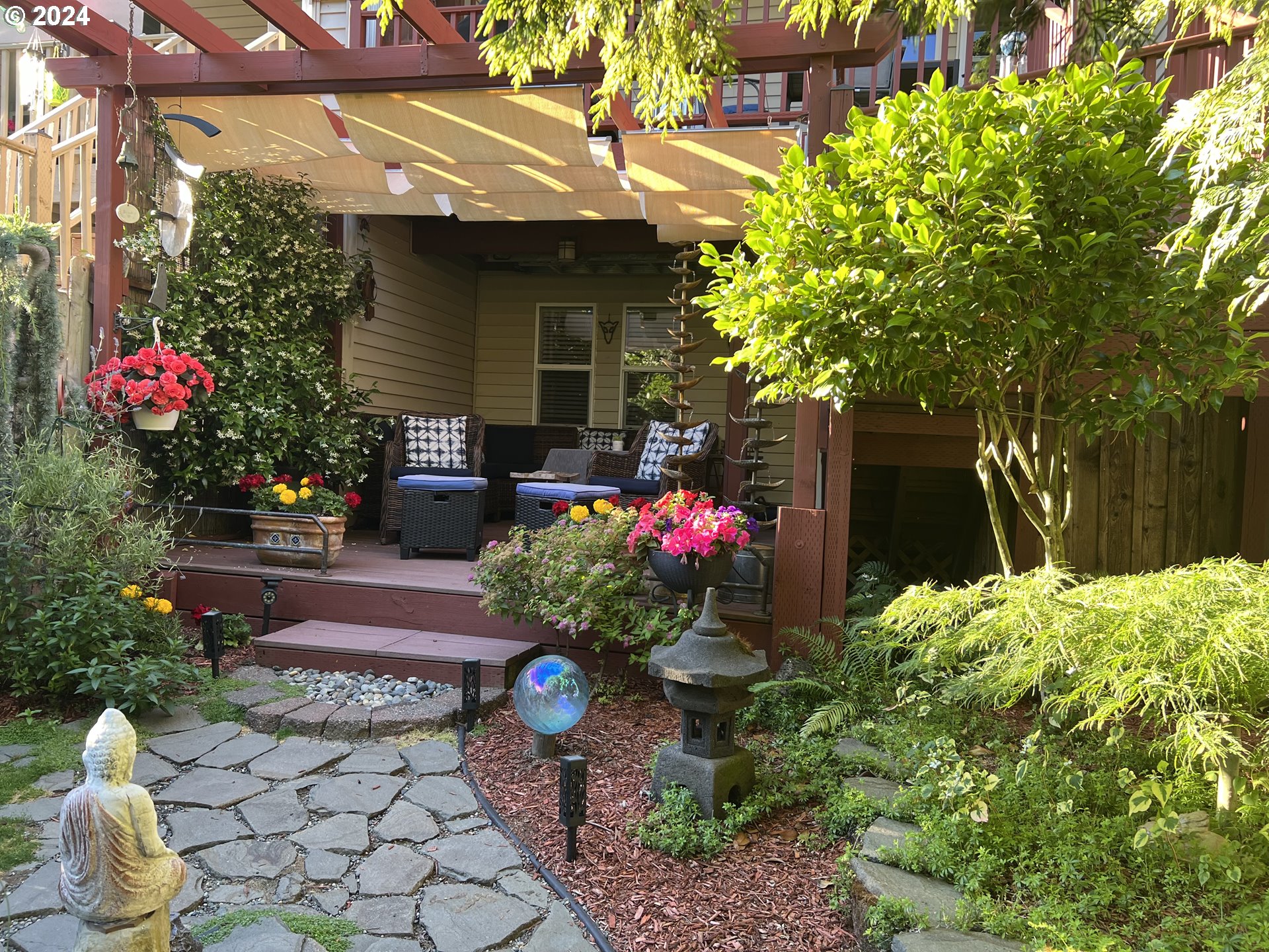 166 Northeast Bridgeton Road Portland, OR 97211 - Photo 36 of 48 Backyard