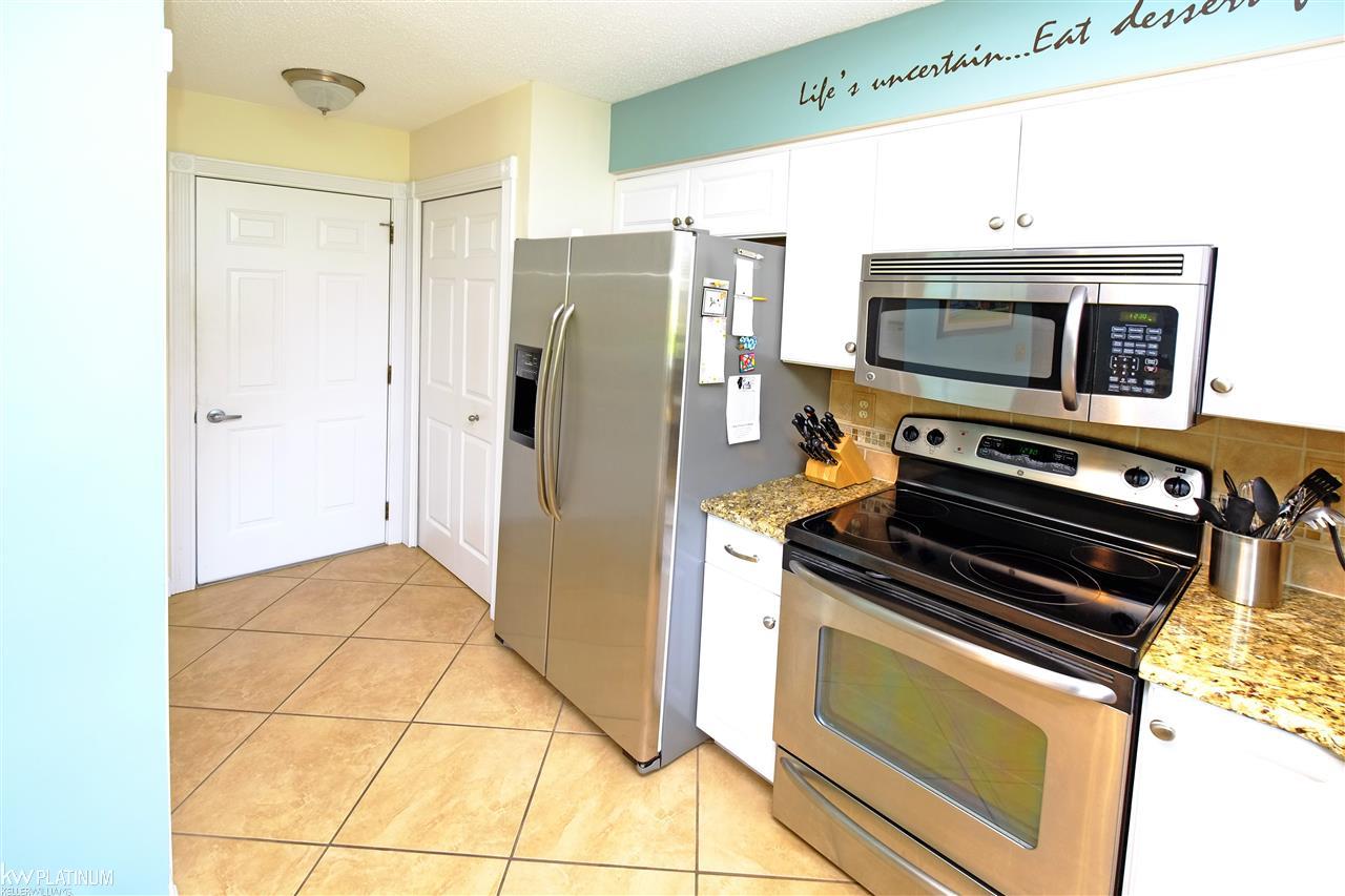 5782 Main Lexington, MI 48450 - Photo 11 of 20 31258153-10.JPG