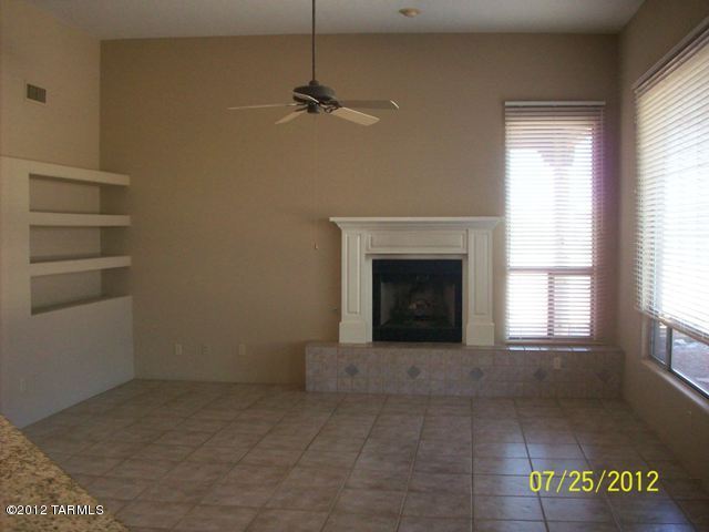 950 West Silver Spring Place Tucson, AZ 85755 - Photo 15 of 29