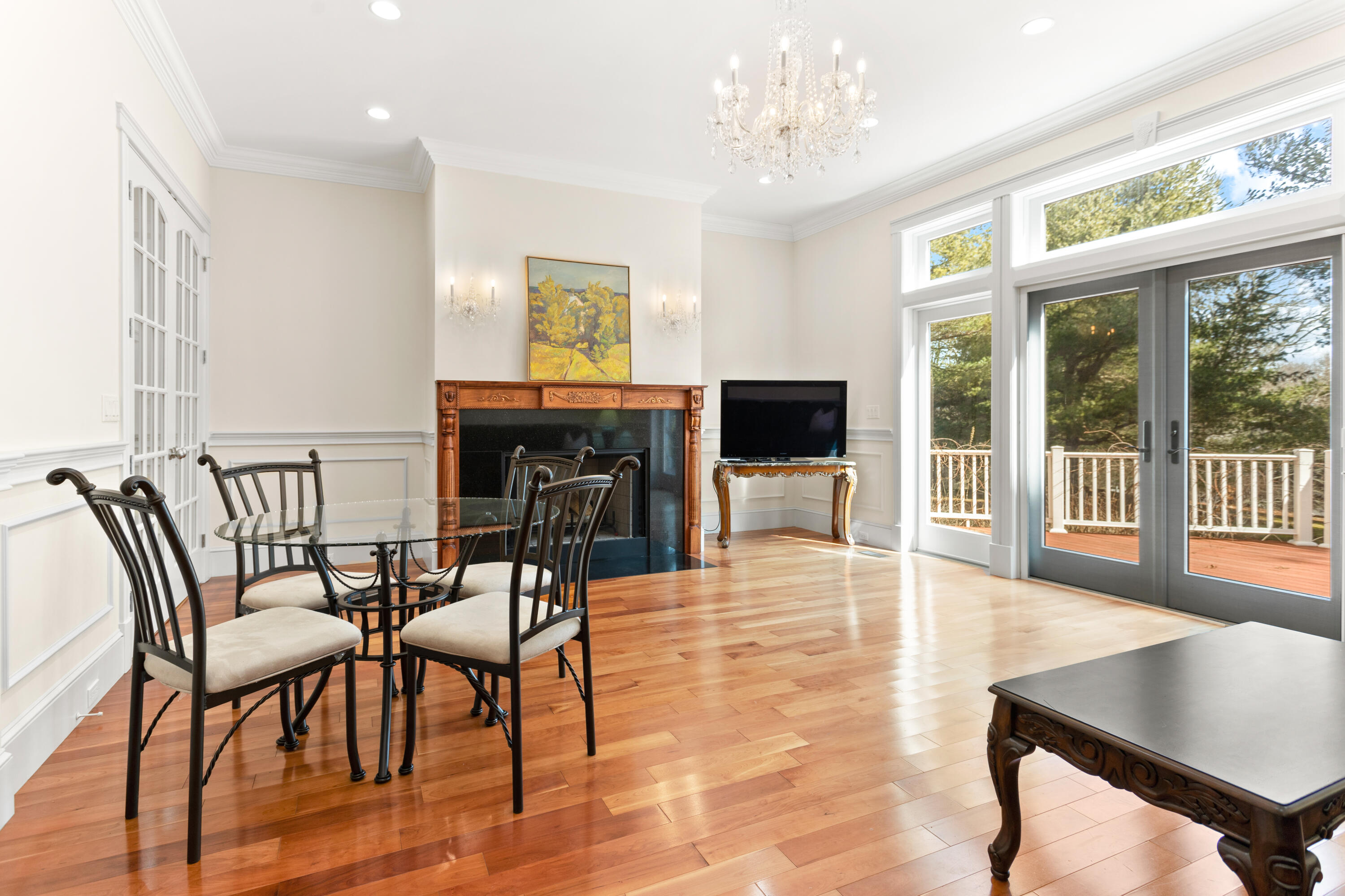 10 Starboard Lane Osterville, MA 02655 - Photo 7 of 22 a view of a livingroom with furniture window and wooden floor