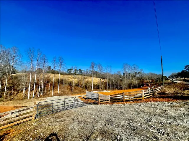 $169,000 | 2253 Pickens Highway, West Union, SC 29696