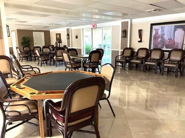 $1,450 | 317 Lake Evelyn Drive, West Palm Beach, FL 33411