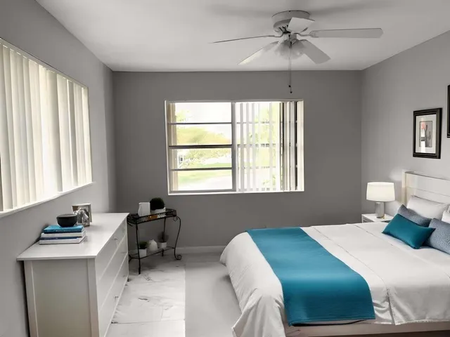 $1,540 | 317 Lake Evelyn Drive, West Palm Beach, FL 33411